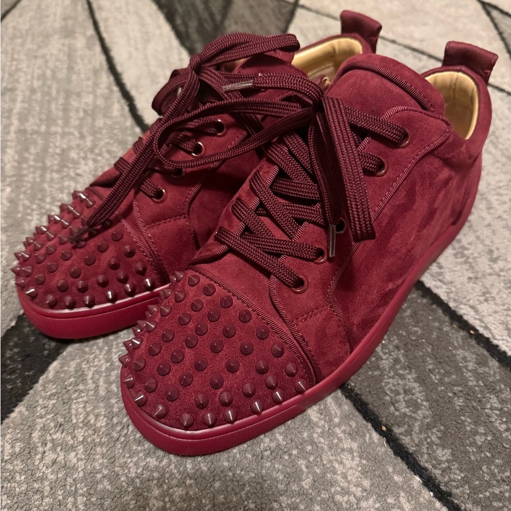 Christian louboutin size 40 fit like 8-8.5